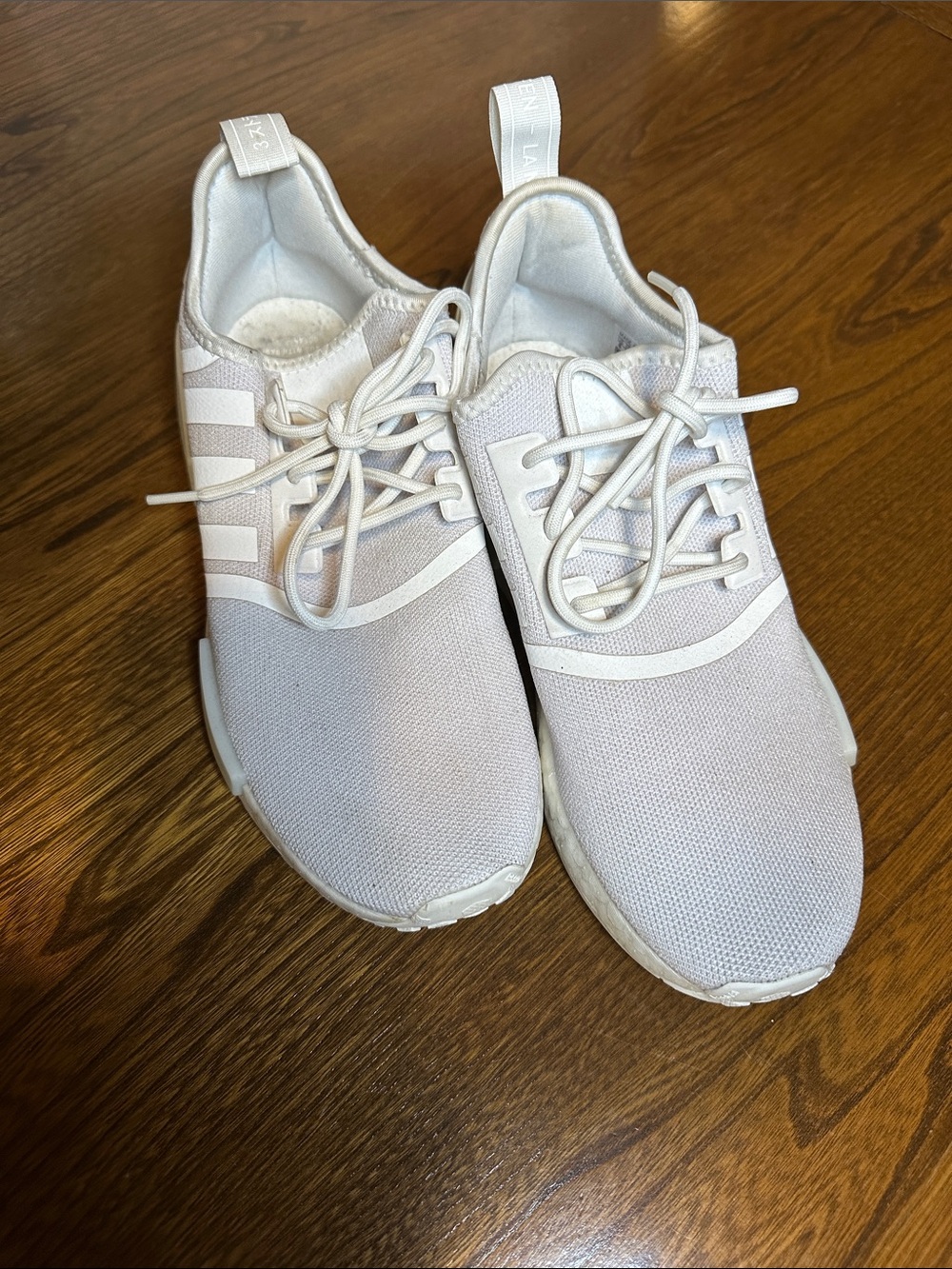 Adidas Men’s NMD_R1 White Lightweight Lace-Up Sneakers size 8